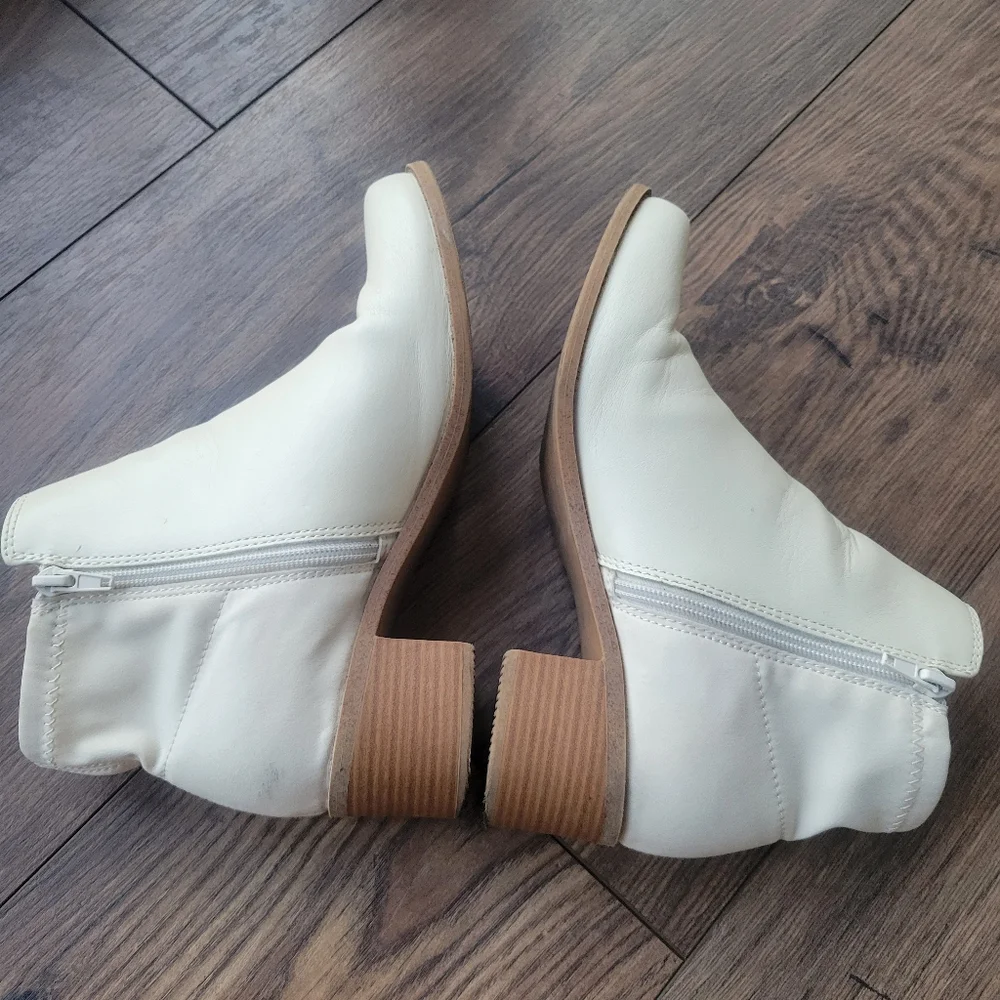 Cream Ankle Side Zipper Booties, Size 8